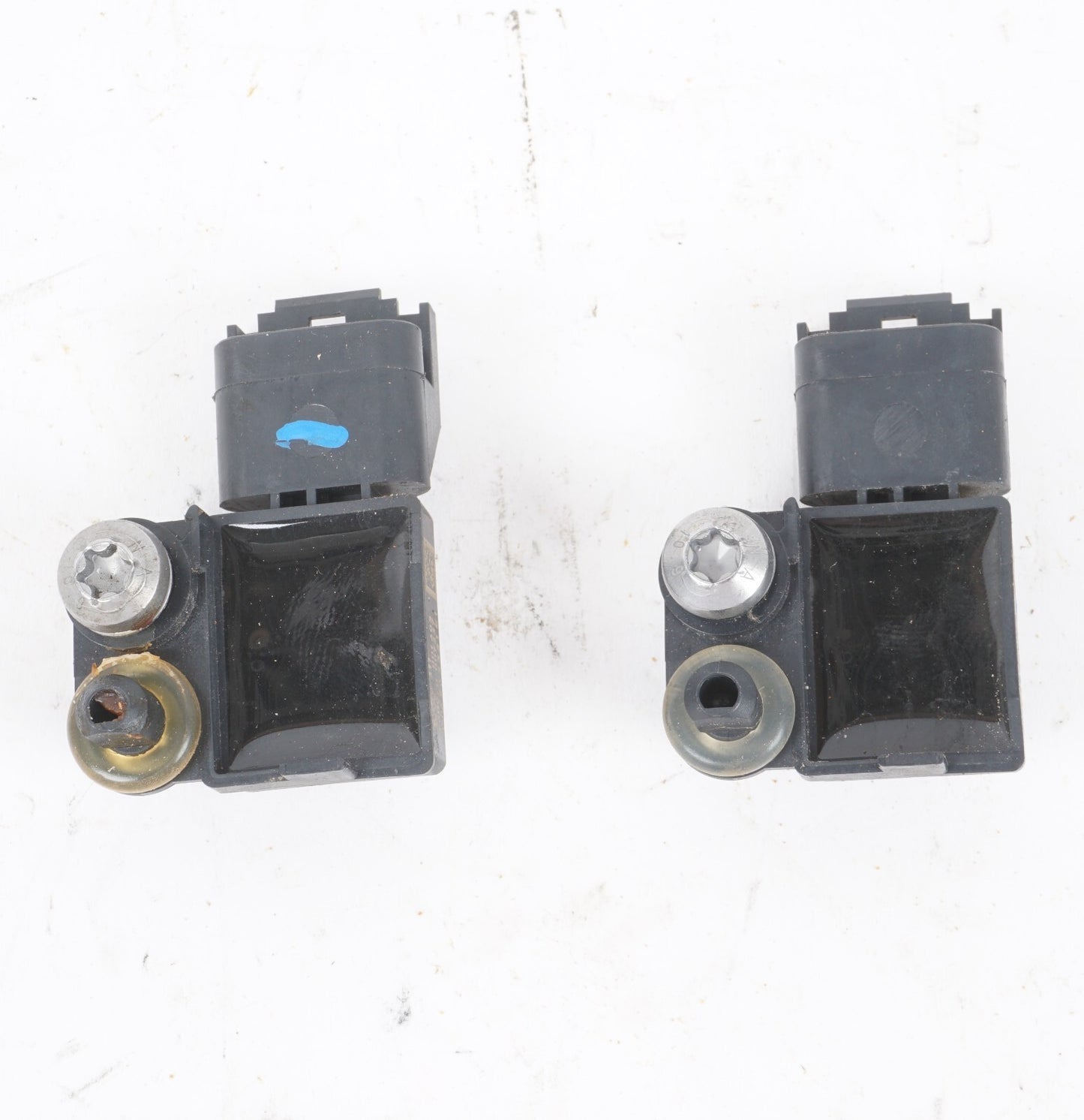 2010-2013 BMW 550I GT F07 DOOR SENSORs 9159311  OEM