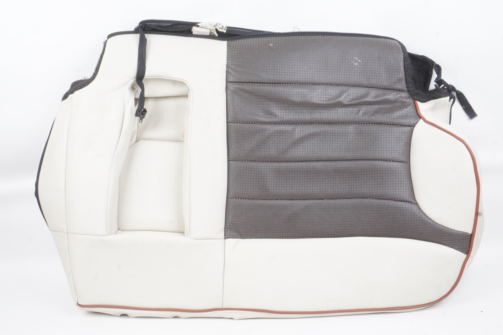 2015 - 2016 FIAT 500L REAR SEAT BACK COVER RIGHT  68249738AA