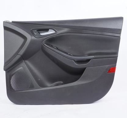 2015 - 2018 FORD FOCUS FRONT RIGHT PASSENGER SIDE DOOR TRIM PANEL OEM BLACK