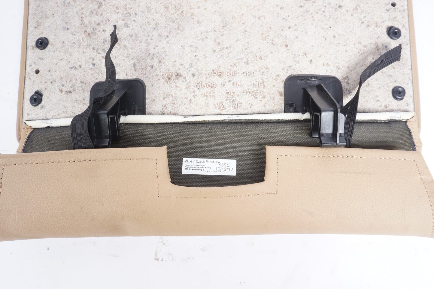 11 - 18 Porsche Cayenne 958 Front Right Passenger Seat Back Panel Cover Trim OEM