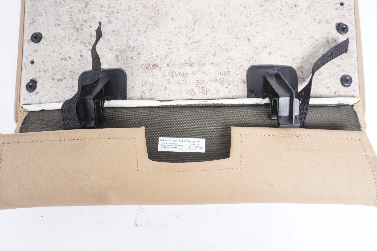 11 - 18 Porsche Cayenne 958 Front Right Passenger Seat Back Panel Cover Trim OEM