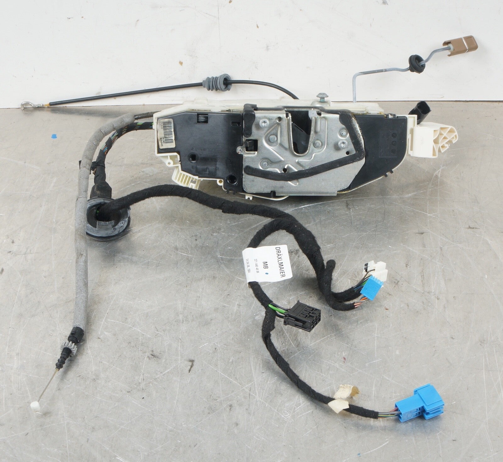07-13 Mercedes W221 S550 S400 Rear Right Door Lock Latch Actuator Keyless Go OEM