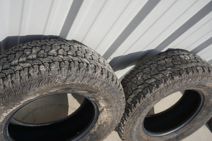 P275/70R17 Kumho Road Venture AT51 Takeoff 114 R Used 10/32 - PAIR
