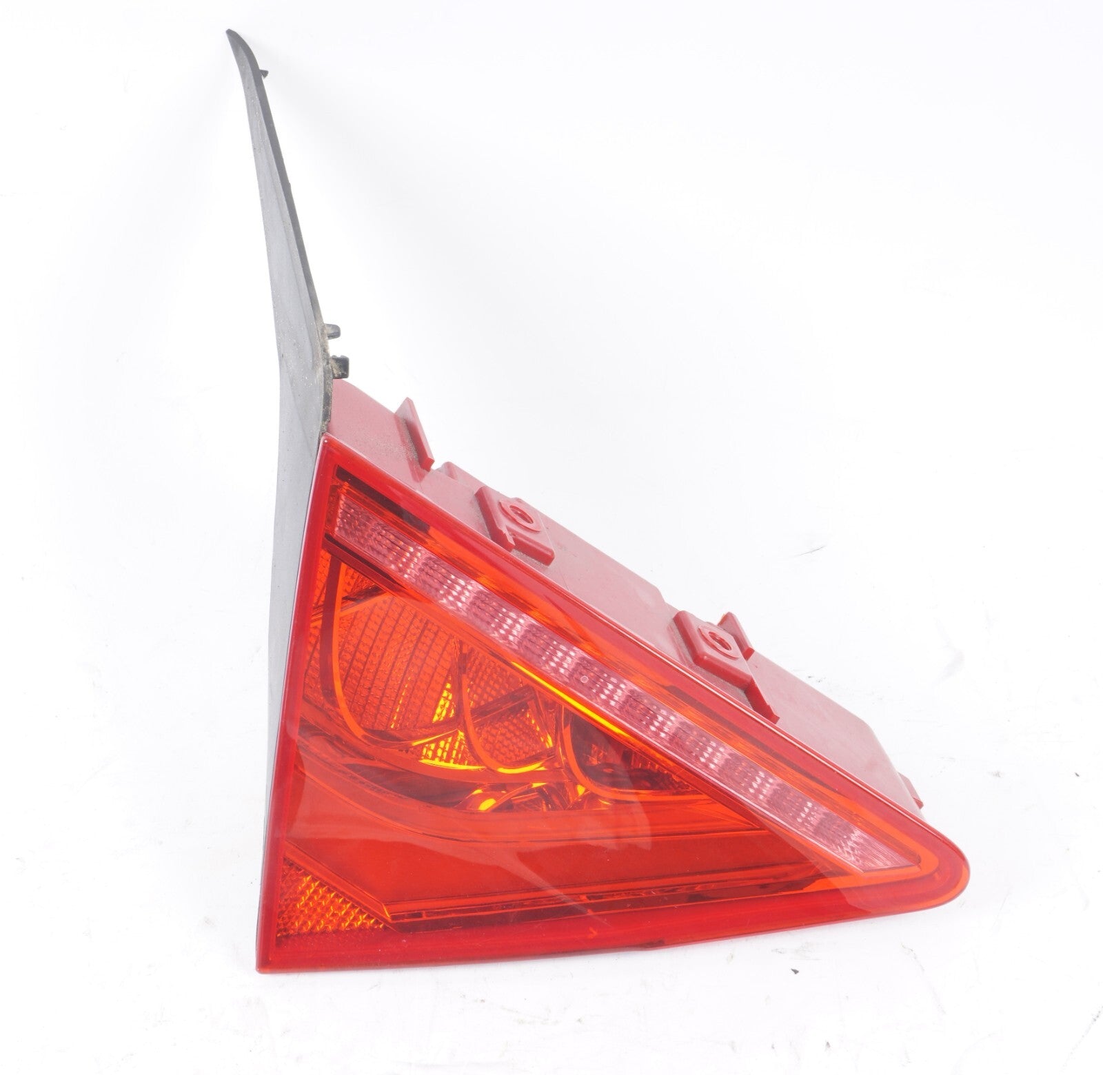 2012-2015 AUDI A7 S7 REAR DRIVER SIDE LEFT INNER TAIL LIGHT LAMP 4G8945093A OEM