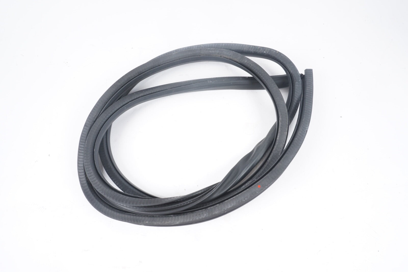 2011 - 2018 PORSCHE CAYENNE FRONT LEFT DRIVER DOOR WEATHERSTRIP SEAL OEM
