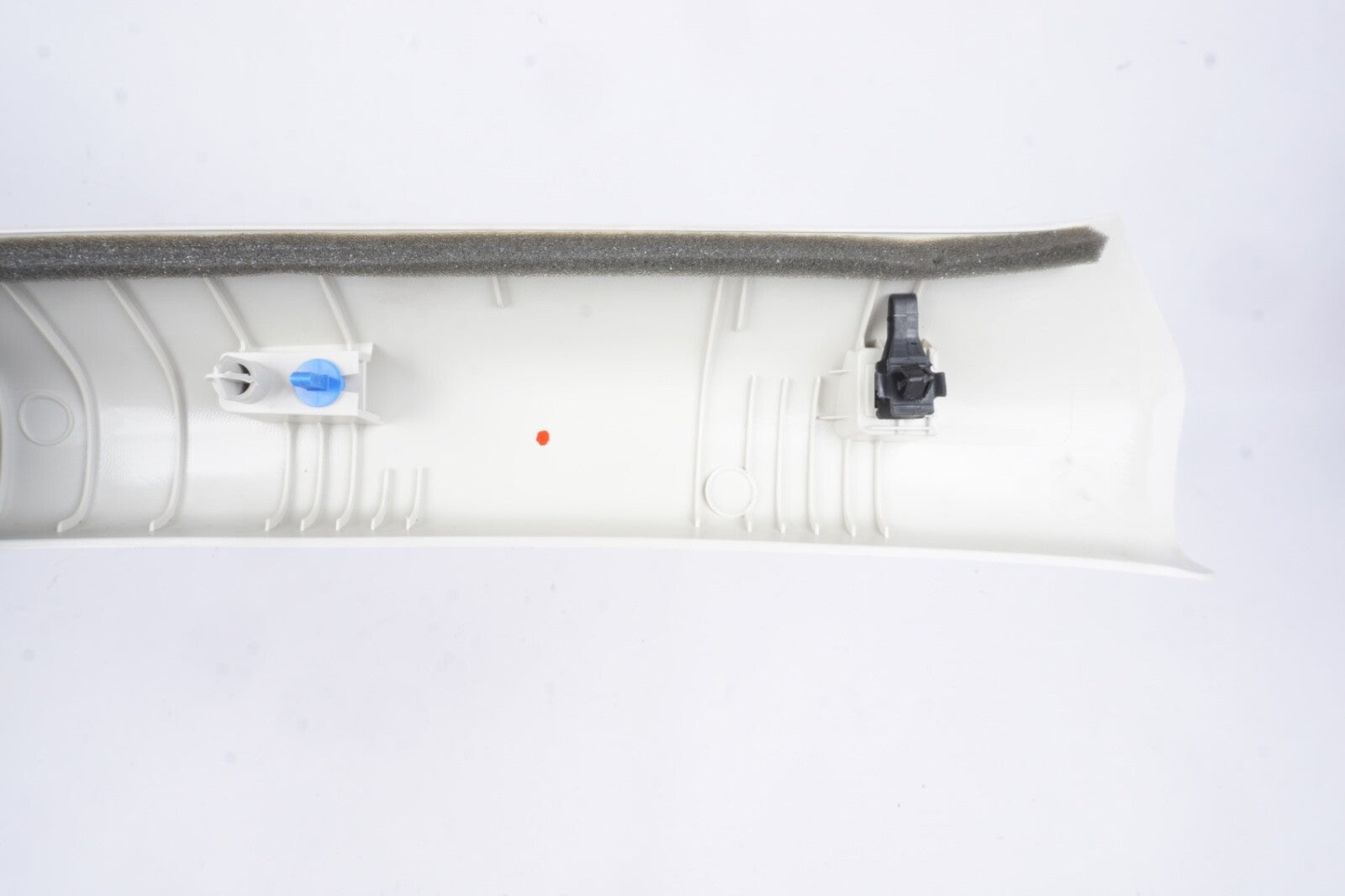 2012-2018 FORD FOCUS SEL FRONT LEFT WINDSHIELD A PILLAR TRIM PANEL, OEM