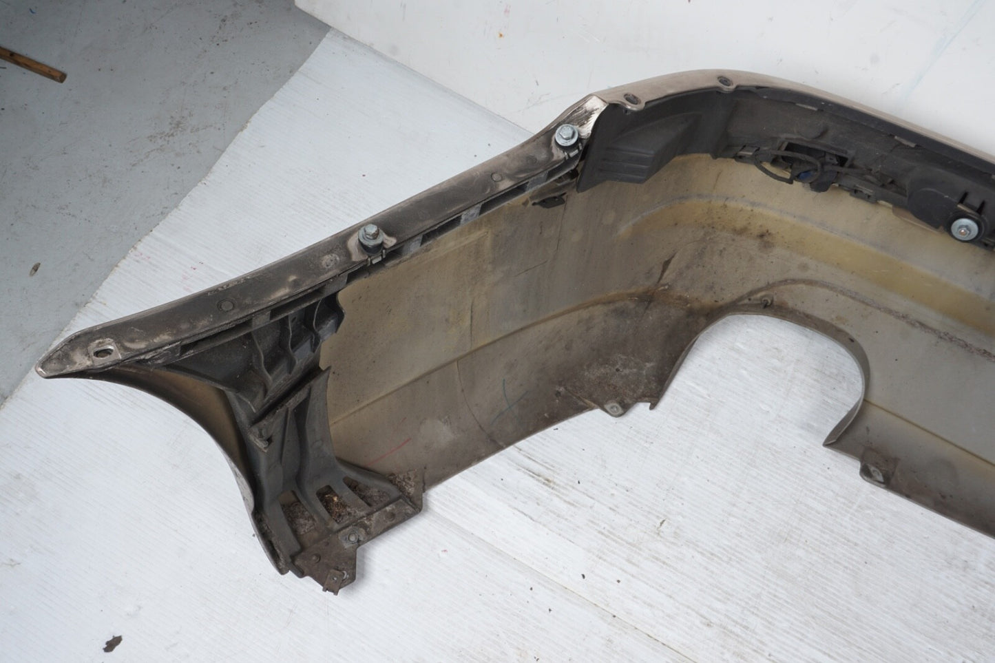 03-08 Mercedes SL500 Base Rear Bumper Cover Assembly GOLD OEM