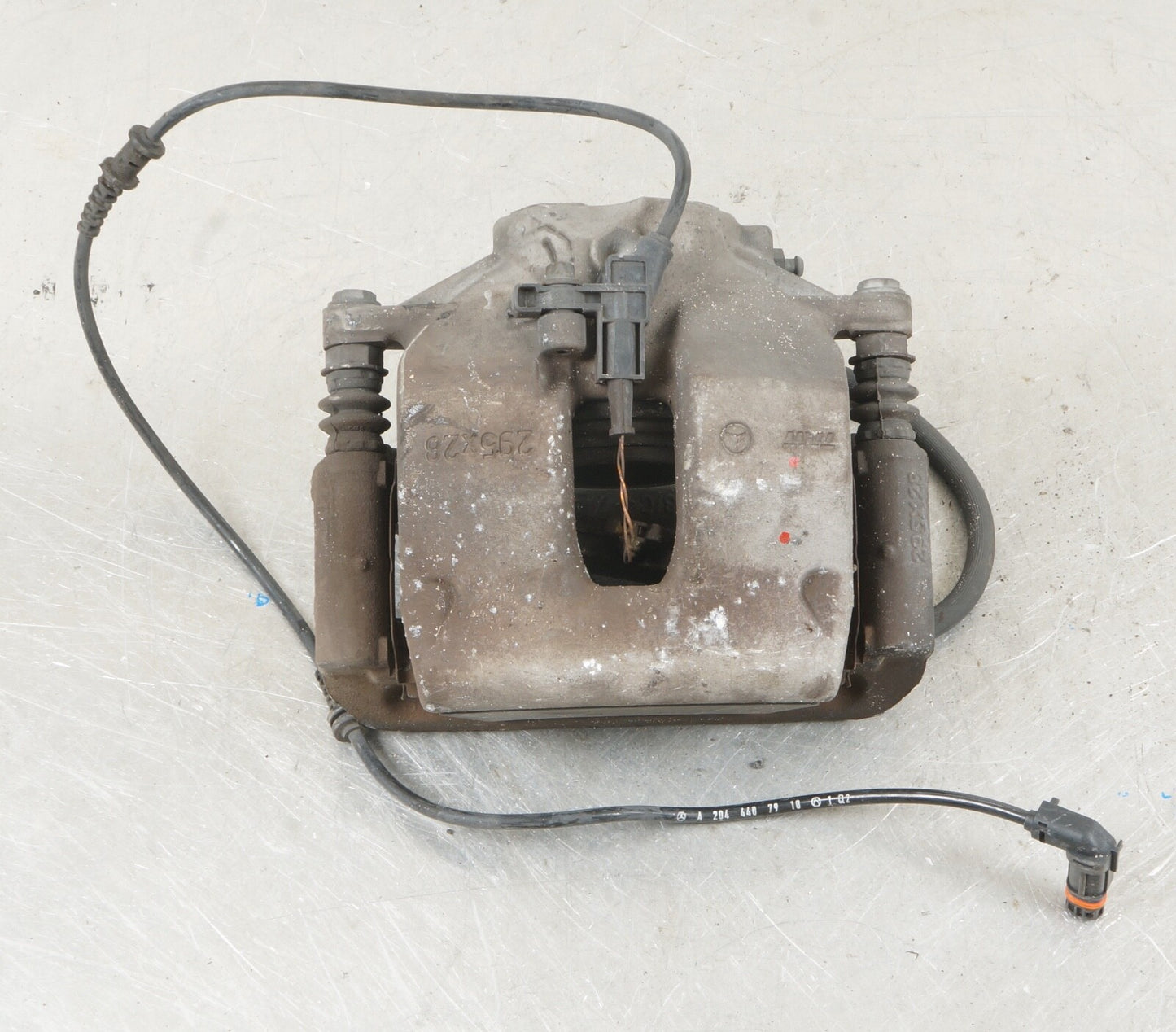 08-13 Mercedes W204 C250 C350 Front RIGHT PASSENGER Side Brake Caliper OEM