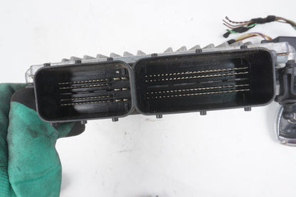 2007 - 2011 Mercedes-Benz S550 Ignition Set Key Lock Module OEM