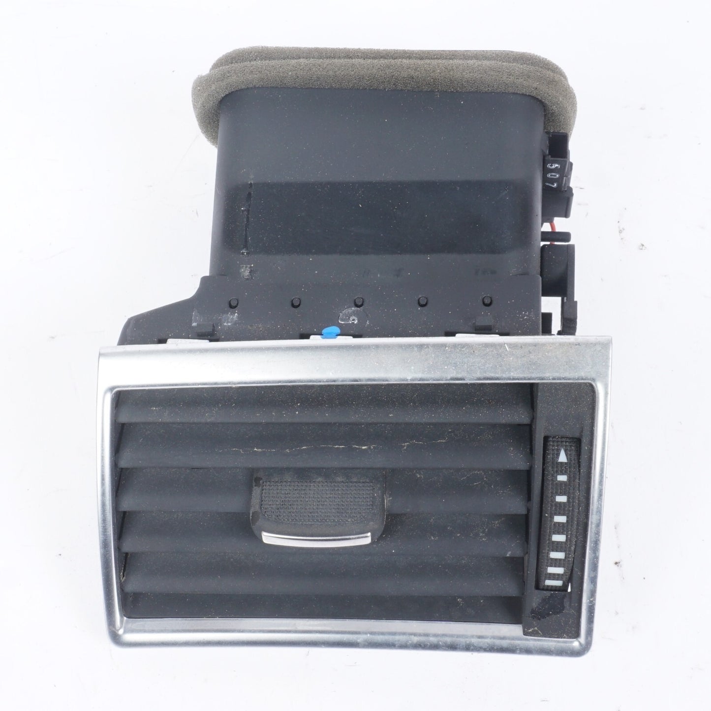 2004  - 2010 Audi A8 A8L Dash Ac Heater Air Vent Left Driver Side  OEM