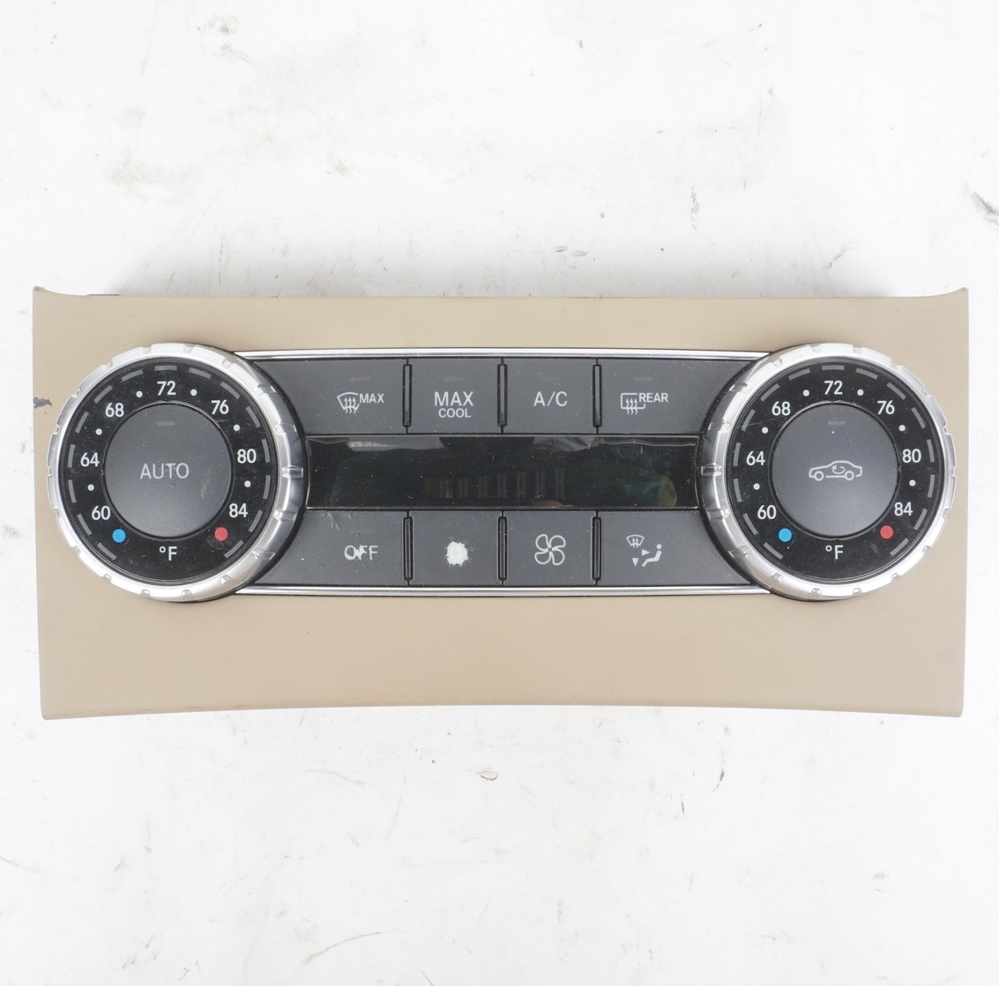2012 - 2014 Mercedes C250 C300 C350 A/C Heater Climate Control w/Trim OEM