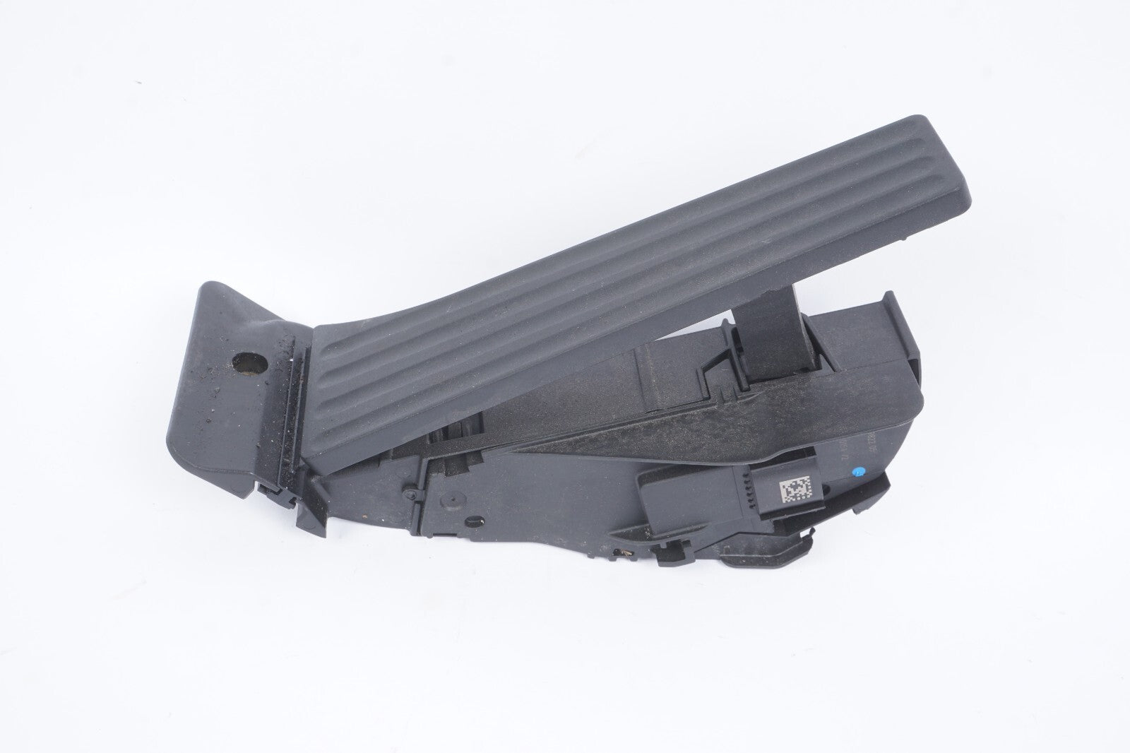 09-15 BMW F01 F02 750i 750Li Gas Pedal Accelerator 6889822 OEM