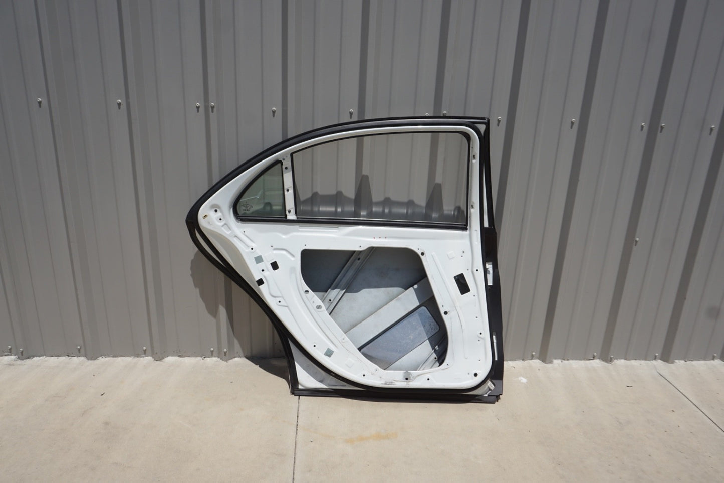 2014 - 2020 Mercedes W222 S600 S550 S560 Rear Left Driver Side Door Shell OEM
