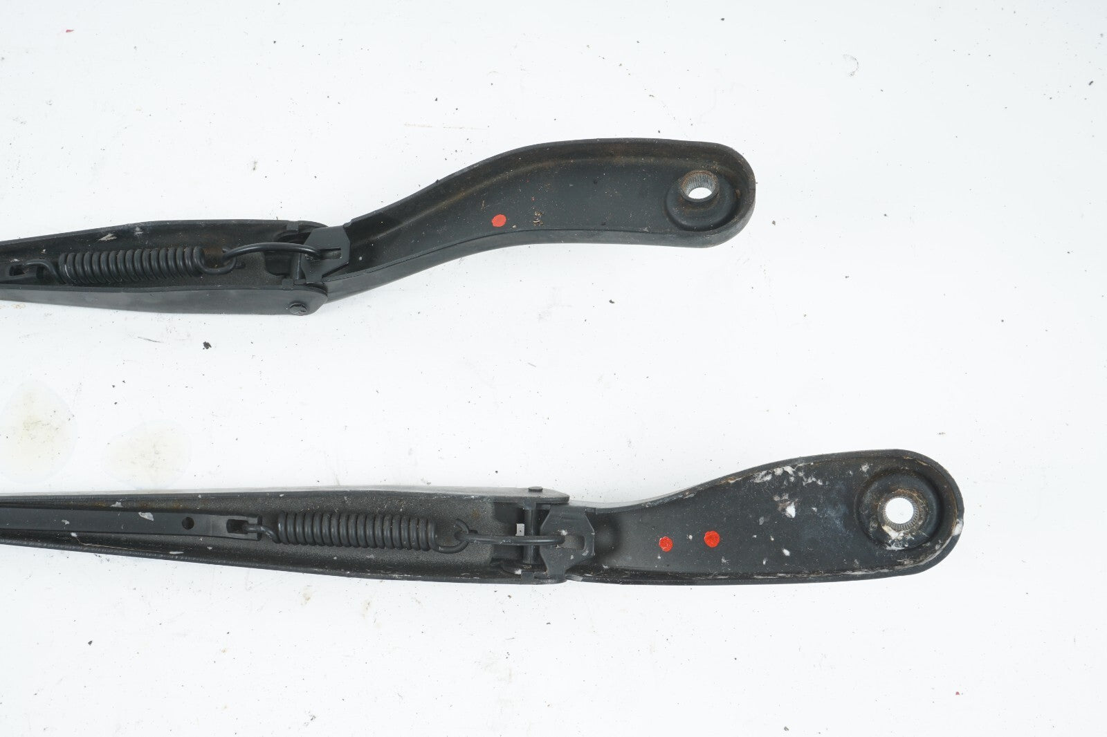 2006-2013 VOLVO C70 WINDSHIELD WIPER ARM LEFT & RIGHT SET OEM