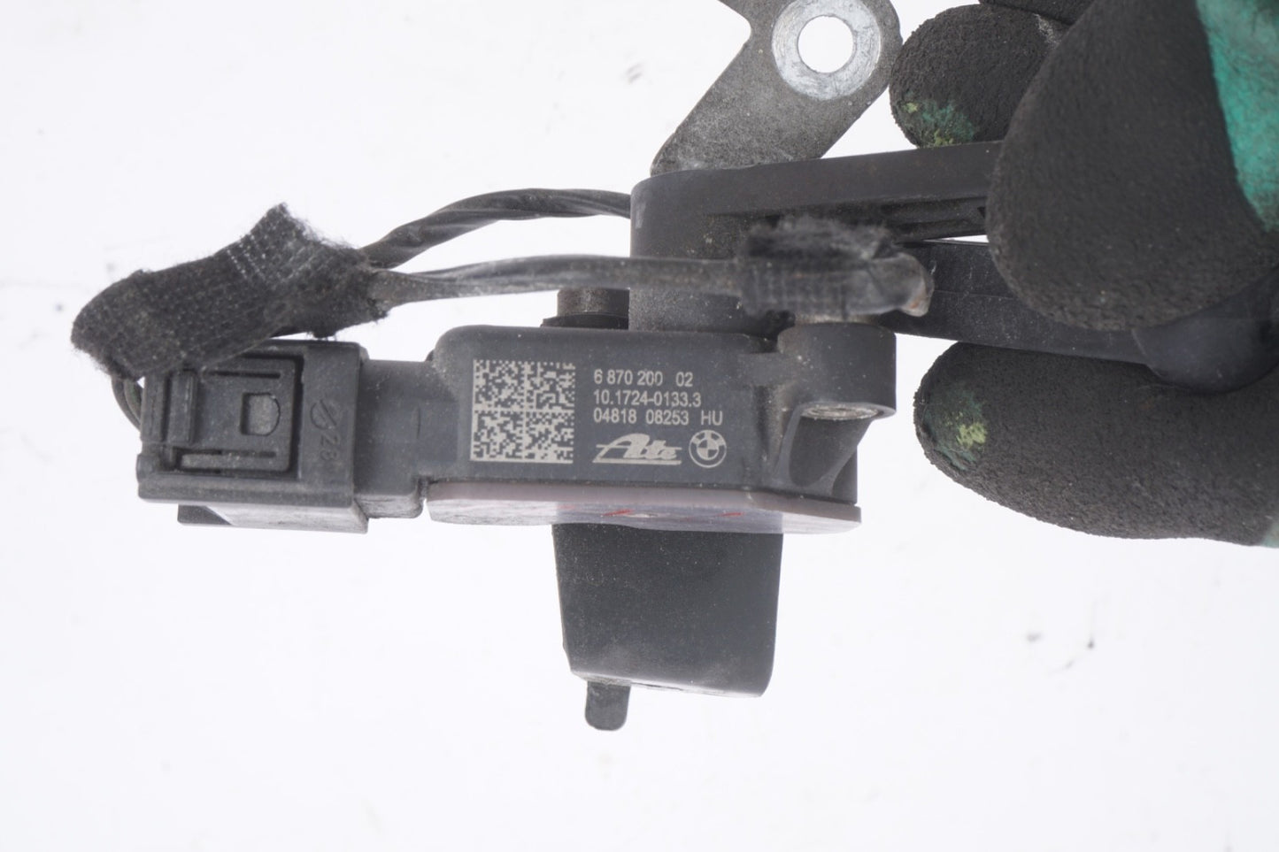 2018-2023 BMW X2 (F39) REAR SUSPENSION HEIGHT LEVEL SENSOR 6870200