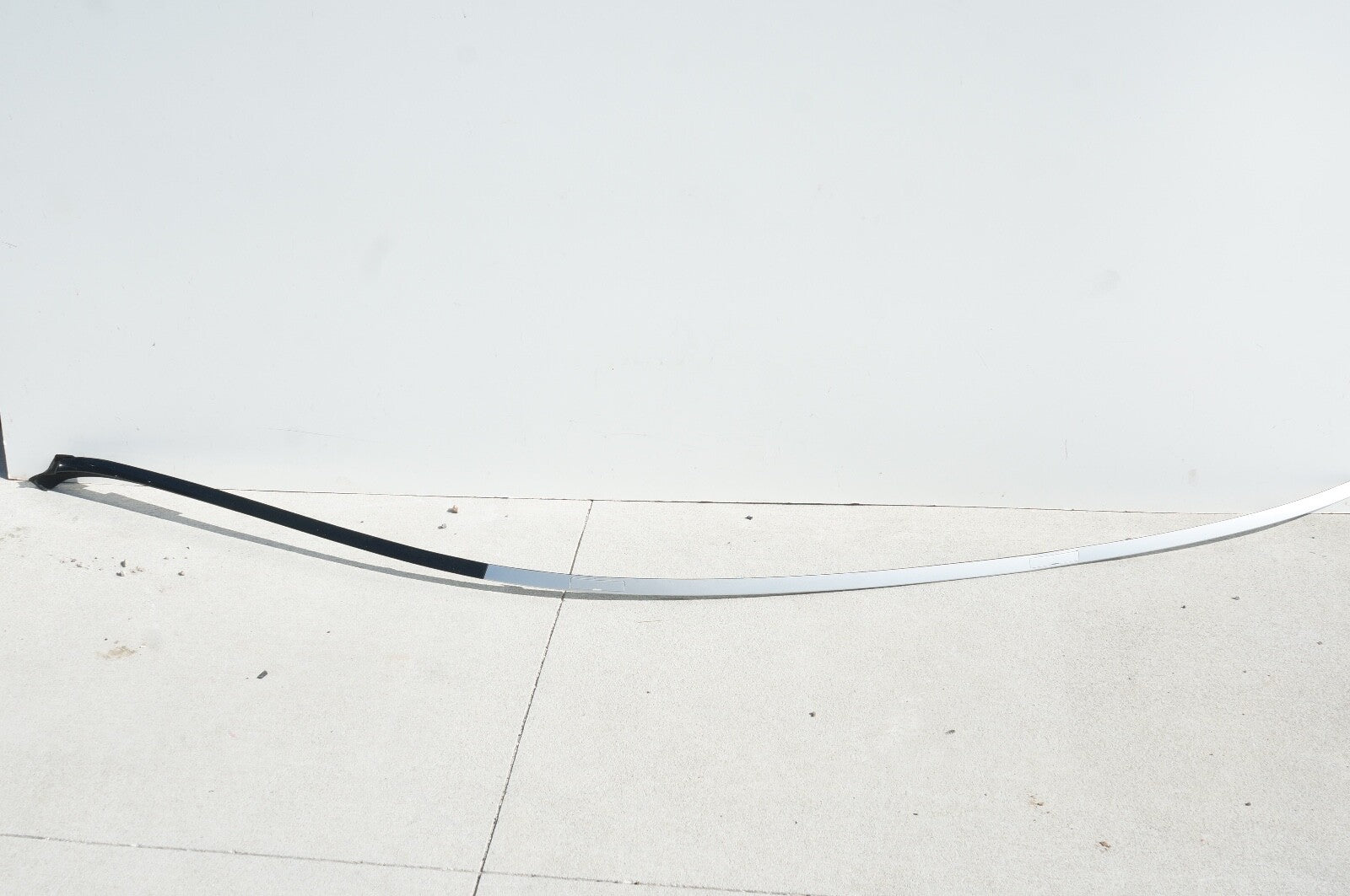 2008 MERCEDES S 550 W221 RIGHT SUN ROOF TRIM MOLDING TRIM PAIR