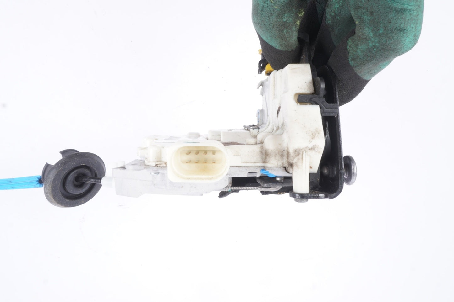 2004 - 2010 AUDI A8 A8L - REAR LEFT DOOR LOCK ACTUATOR LATCH