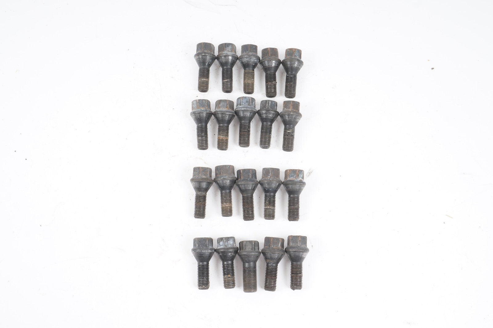 BMW 235 240 328 335 340 428 435 528 535 540 640 WHEEL LUG NUT NUTS SET of 20 OEM