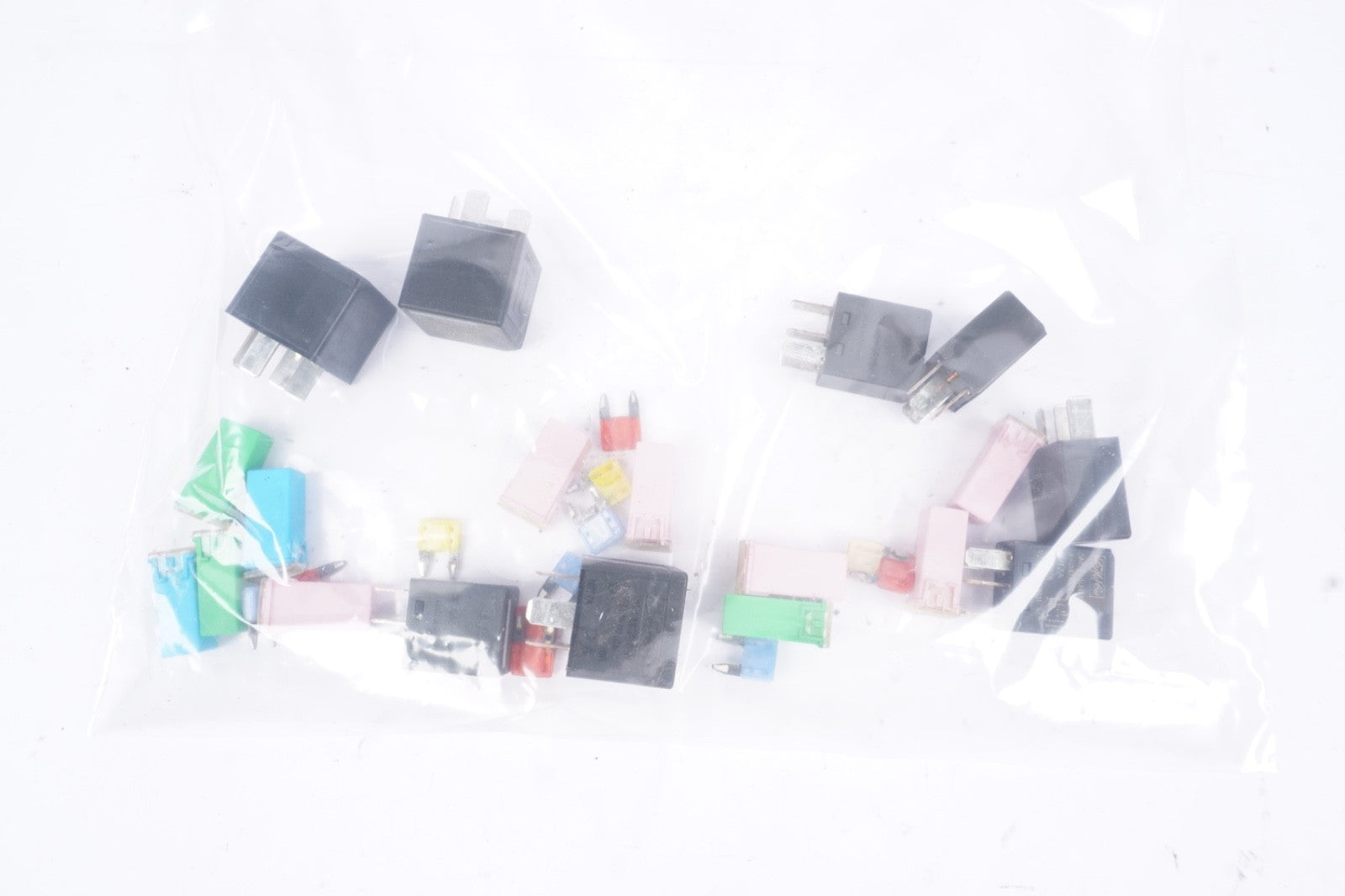 2006 - 2012 VOLVO C70 FUSES FUSE RELAY RELAYS