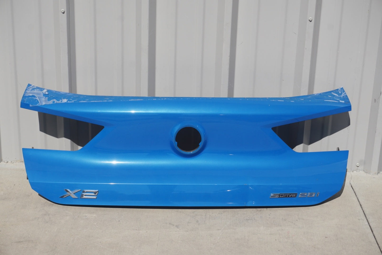 2018 - 2023 BMW X2 F39 TAILGATE LIFTGATE BACK DOOR LOWER MOLDING COVER PANEL OEM