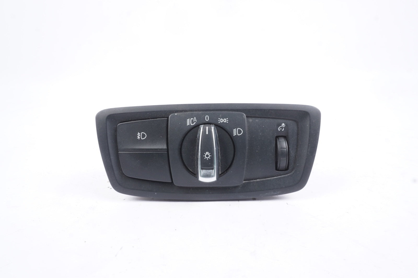 2018-2022 BMW X2 F39 OEM Left Front Dash Headlight Control Switch Panel 6847518