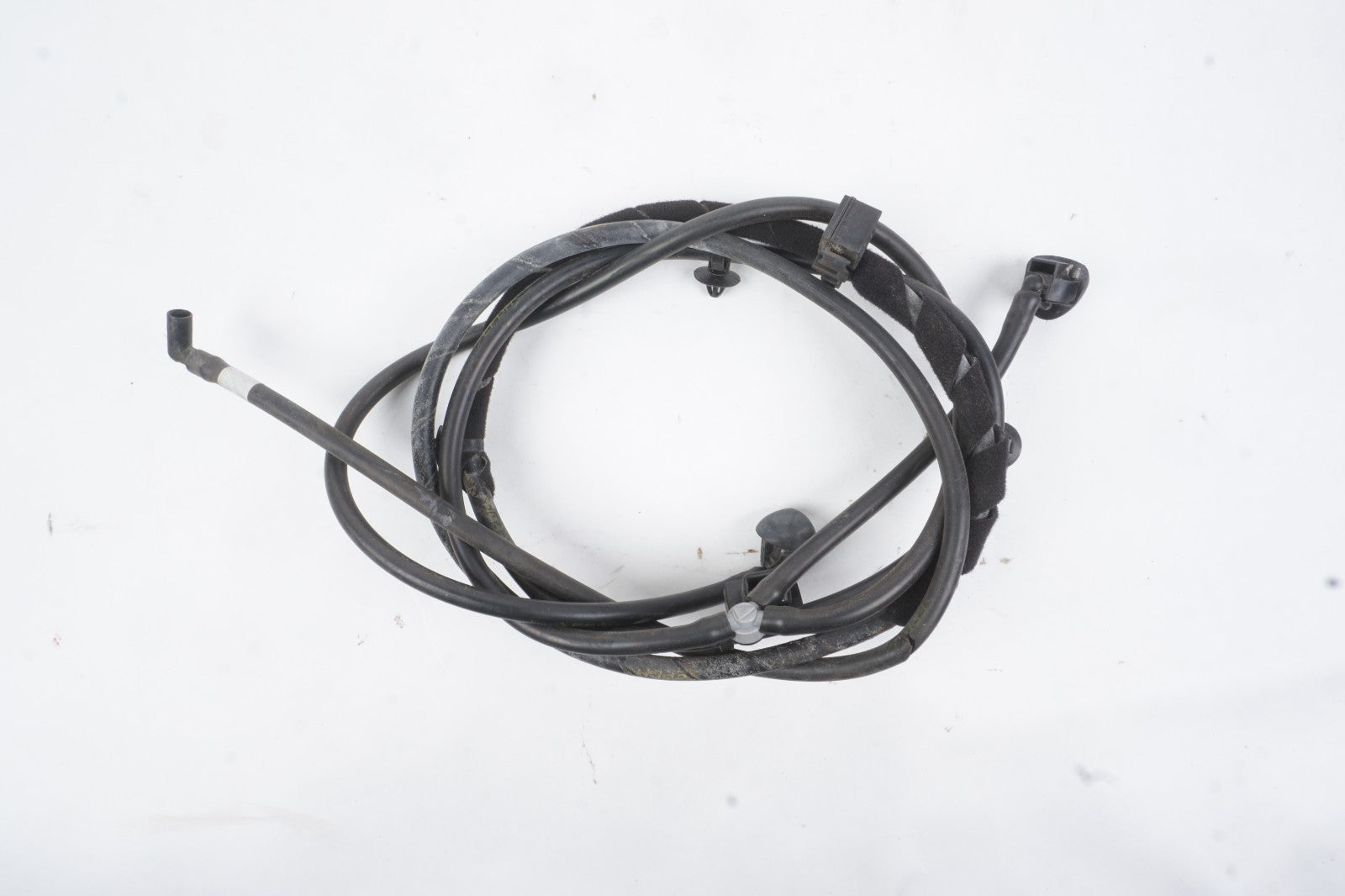2015-2023 Jeep Renegade Front Windshield Wiper Nozzle & Pipe Hose OEM