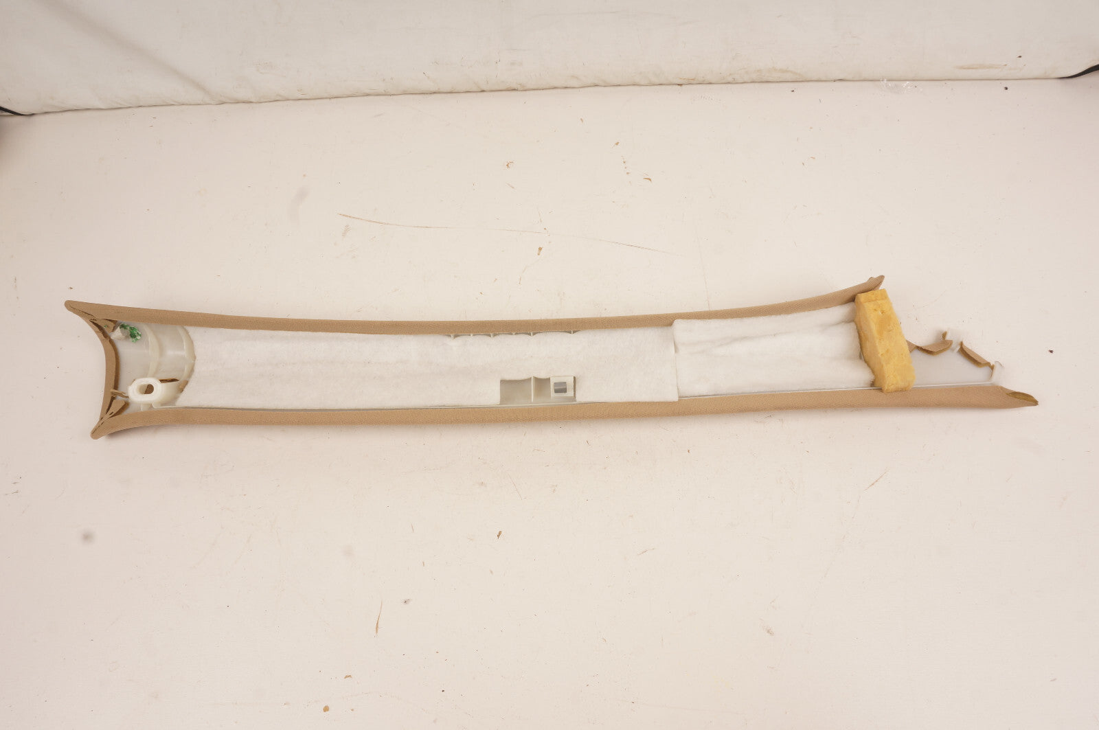 2007 - 2013 MERCEDES S550 W221 FRONT LEFT DRIVER SIDE A PILLAR TRIM OEM