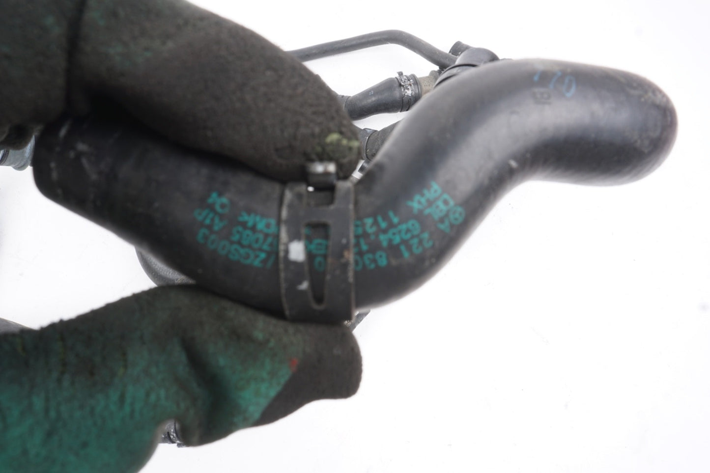 2007 - 2011 Mercedes S550 Engine Cooling Hose Line SET OEM