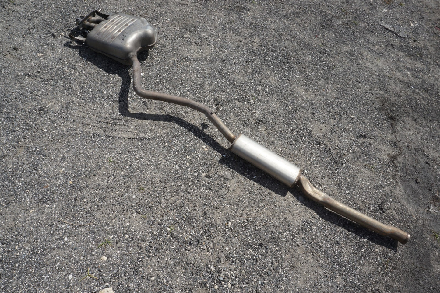 14-17 Mercedes S550 W222 Exhaust Resonator Pipe Muffler Passenger Side Right OEM