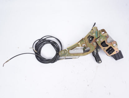 03-12 Mercedes R230 SL500 SL550 Right Trunk Lock Frame Cylinder 2307901271 OEM