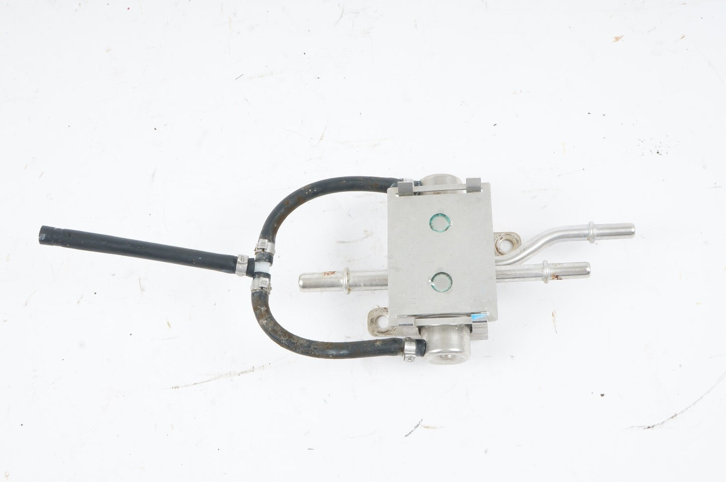 2010 - 2020 Bentley Mulsanne Fuel Pressure Regulator 3Y0201549
