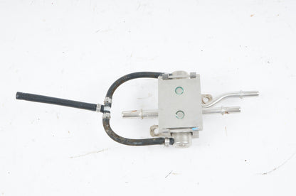 2010 - 2020 Bentley Mulsanne Fuel Pressure Regulator 3Y0201549