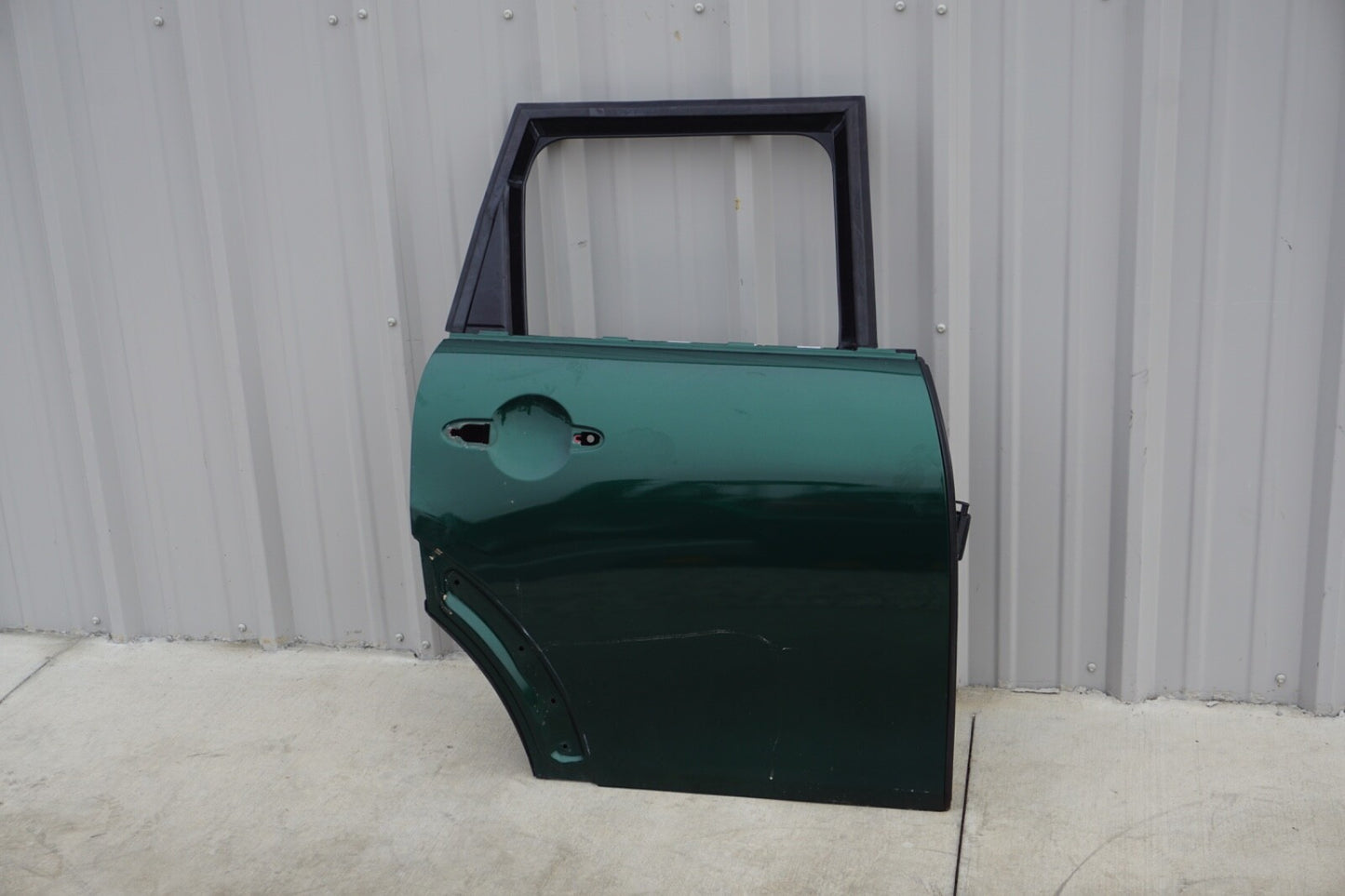 15-20 MINI COOPER (4 DOOR MODEL) PASSENGER REAR DOOR SHELL
