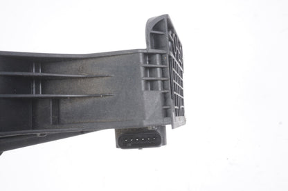 2008 - 2014 Mercedes W212 E550 CLS550 C350 Gas Accelerator Pedal OEM