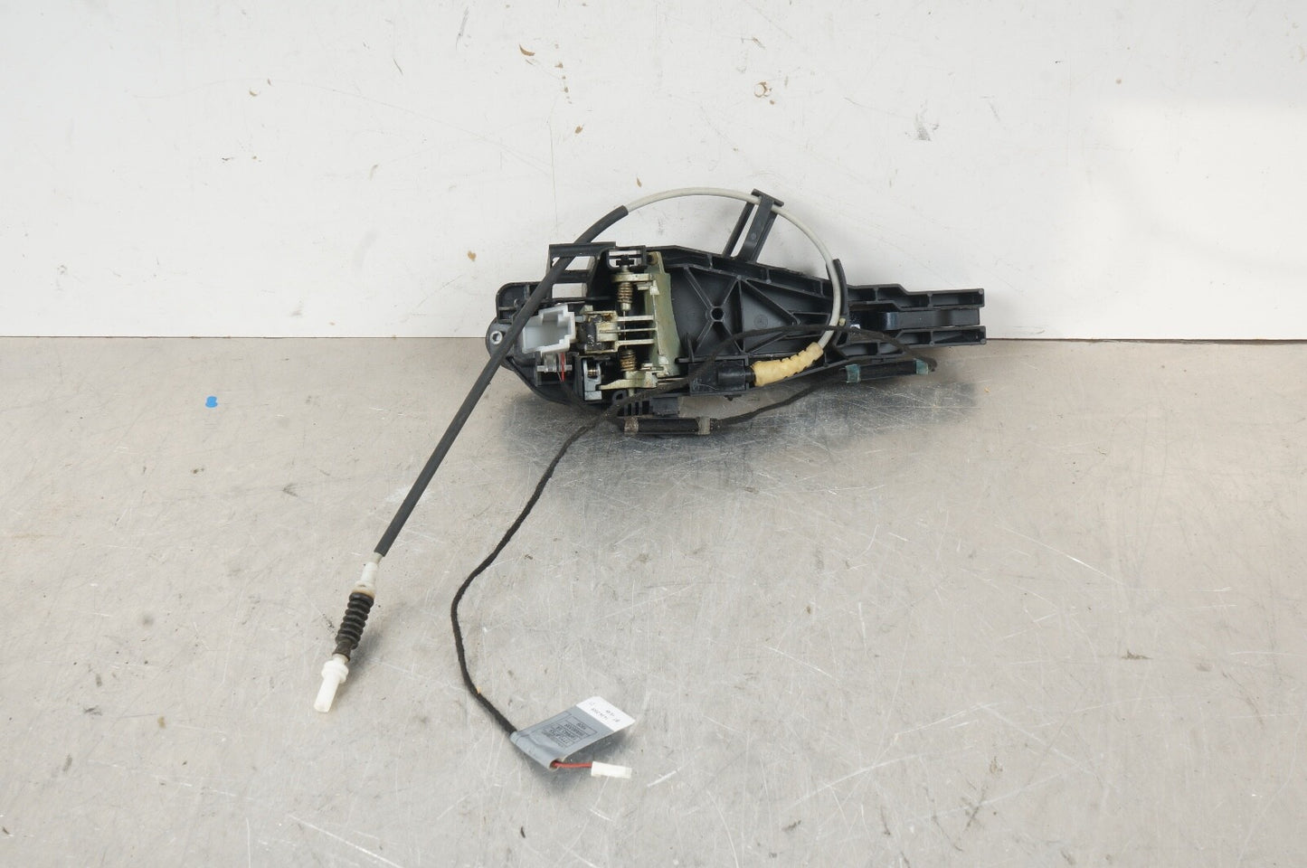 07-13 BMW E70 X5 REAR LEFT DRIVER SIDE EXTERIOR DOOR HANDLE OEM 7184661