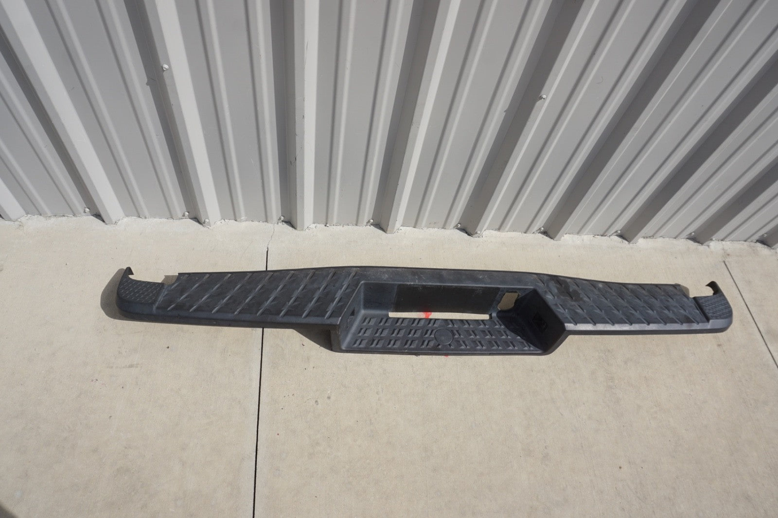 2016 - 2019 NISSAN Titan XD Rear Bumper Step Pad 85081-EZ00B OEM