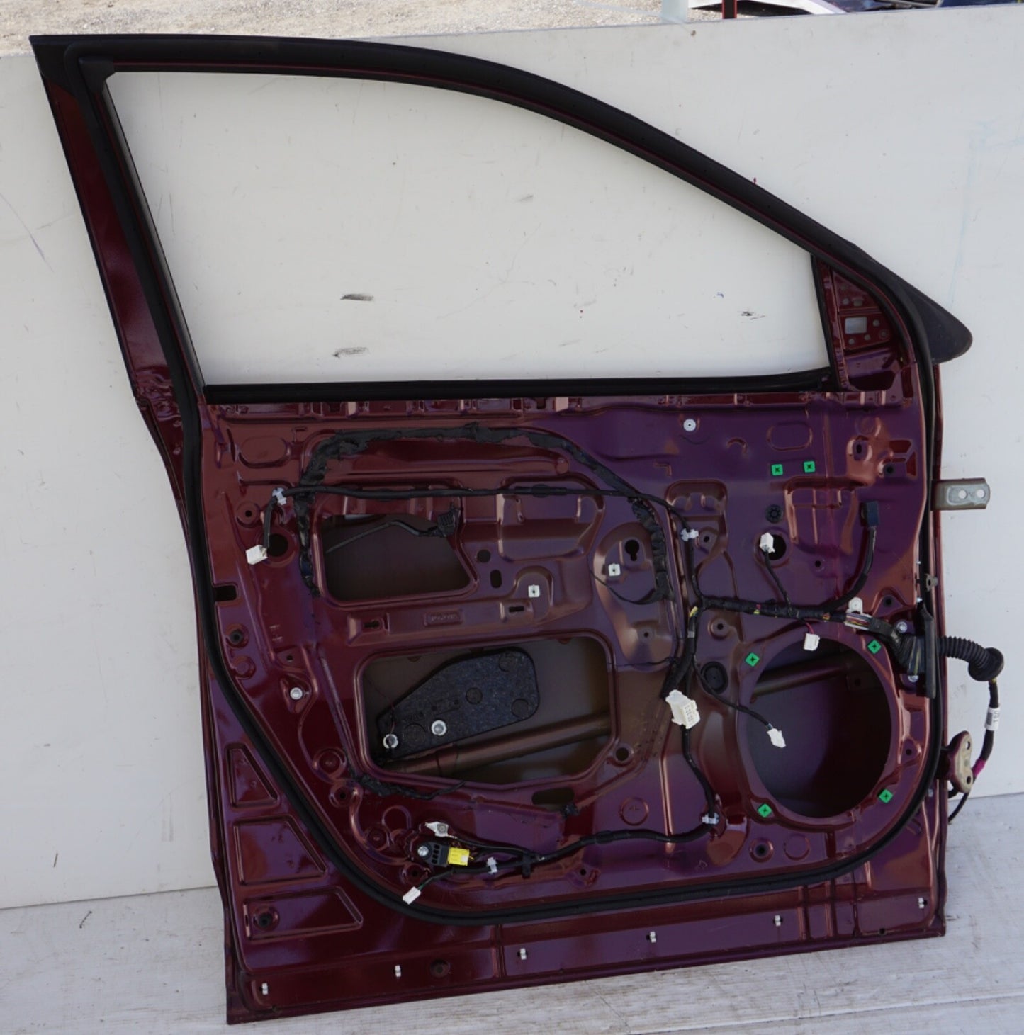 2014 - 2019 TOYOTA HIGHLANDER FRONT LEFT SIDE DOOR SHELL PANEL OEM RED