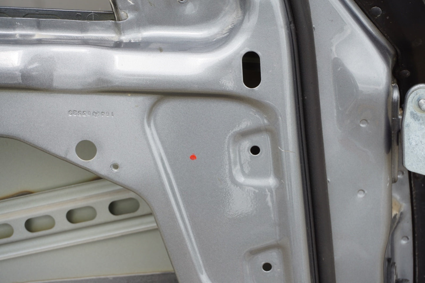 06 - 11 Mercedes W164 ML63 ML350 ML500 FRONT LEFT DRIVER SIDE DOOR SHELL OEM