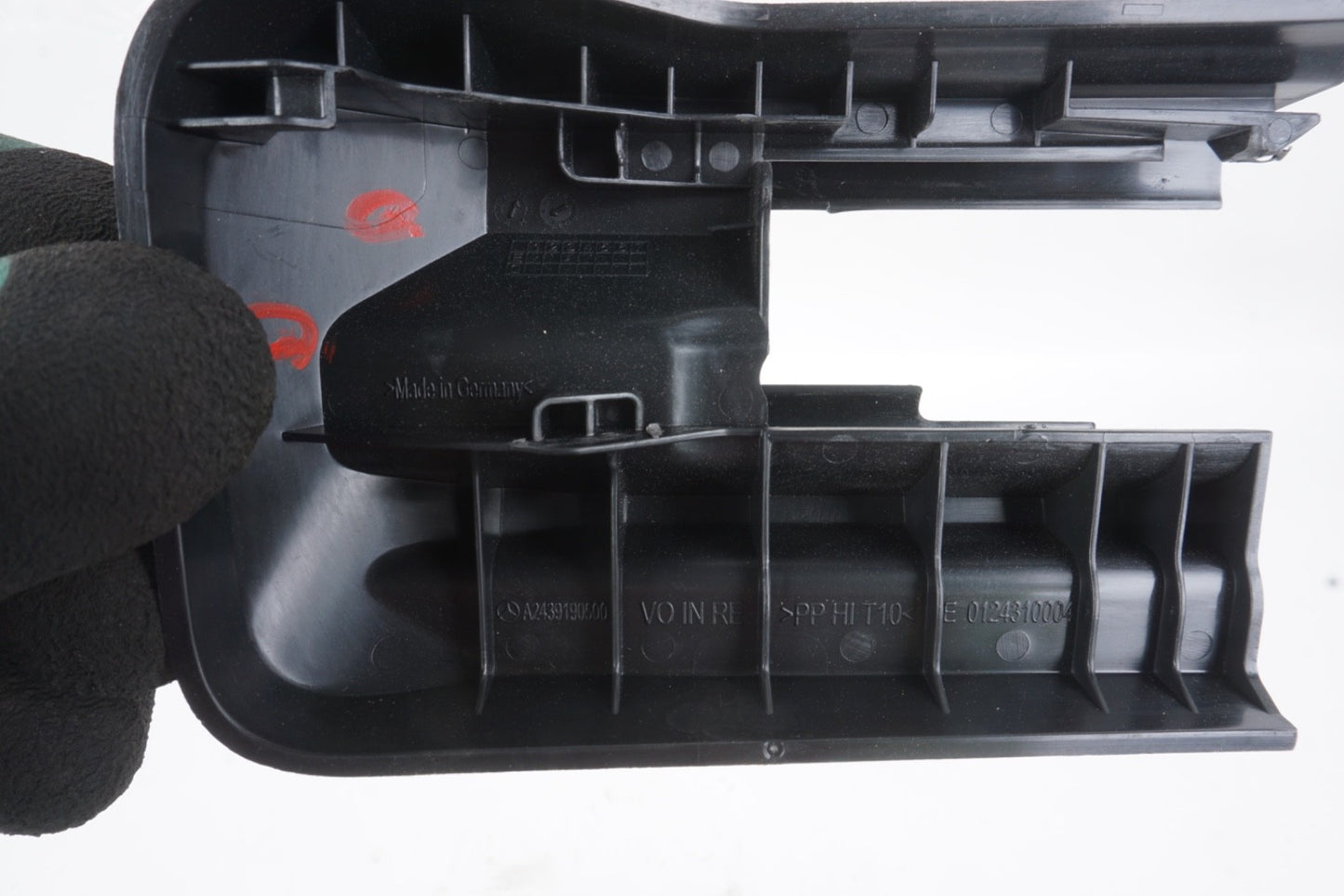 2022 - 2024 MERCEDES EQB350 EQB300 FRONT RIGHT SEAT TRACK END COVER TRIM