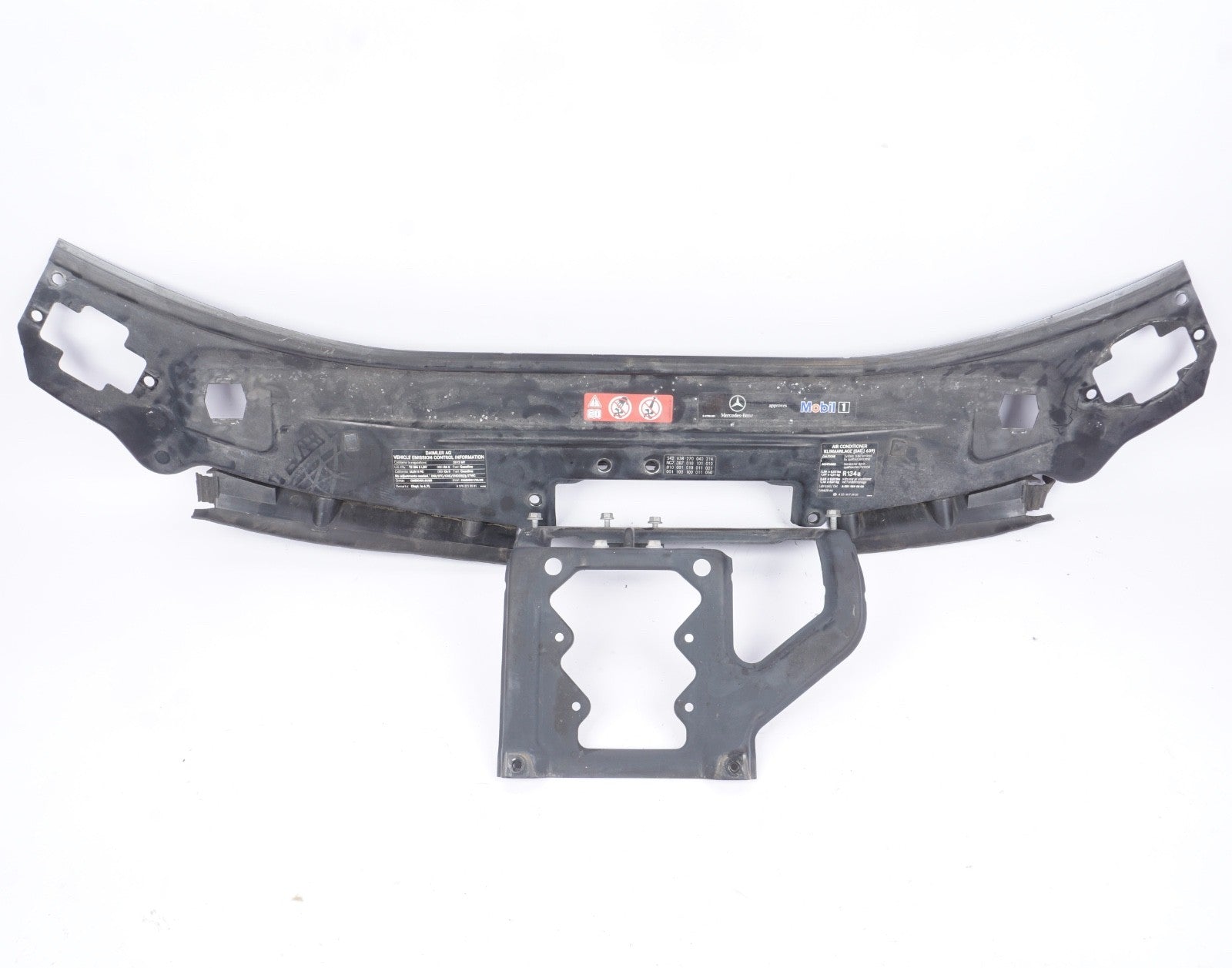 2007-2013 Mercedes W221 S550 Upper Radiator Support Frame Carrier Bracket OEM
