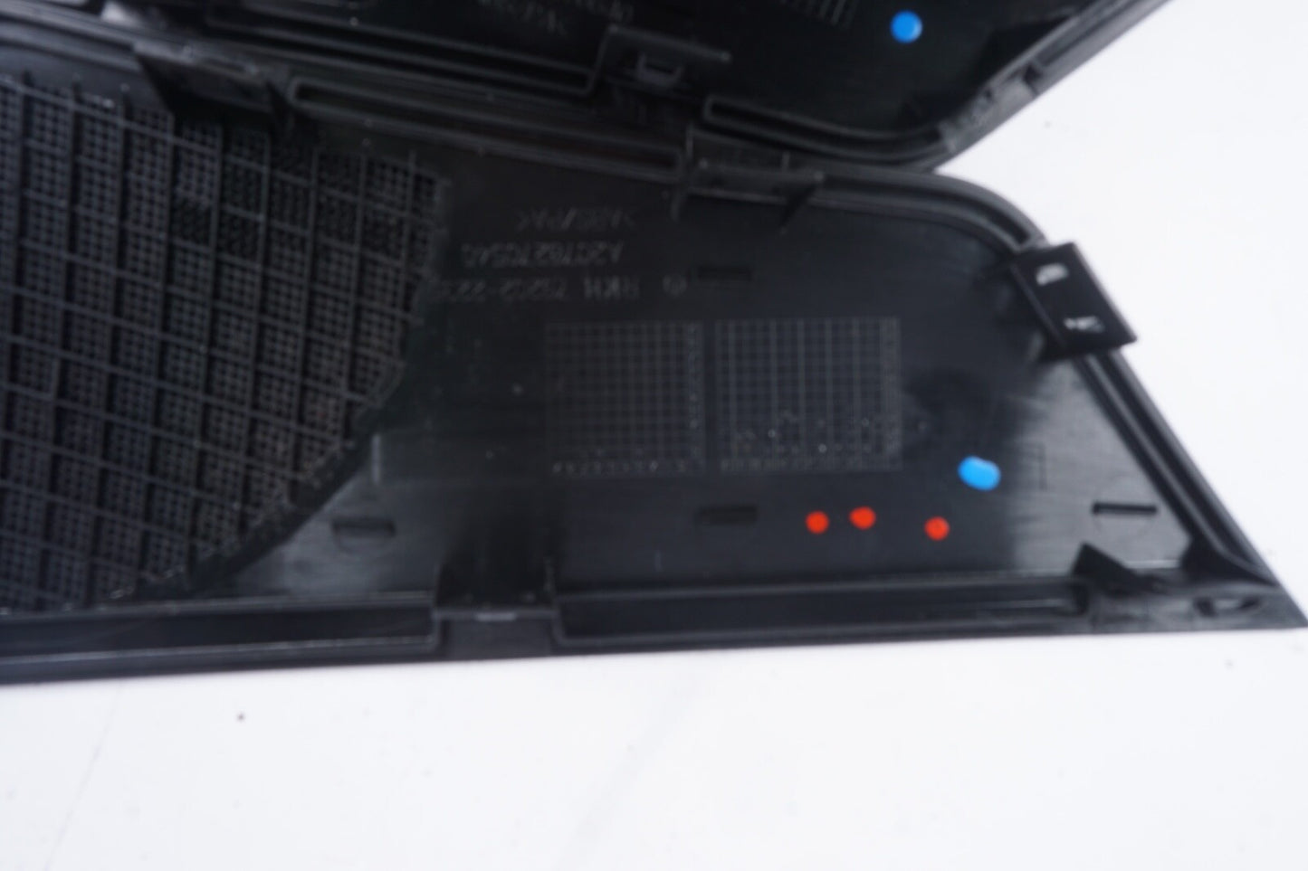 2010-2013 Mercedes-Benz E350 Rear Left Right Lateral Loudspeaker Panel