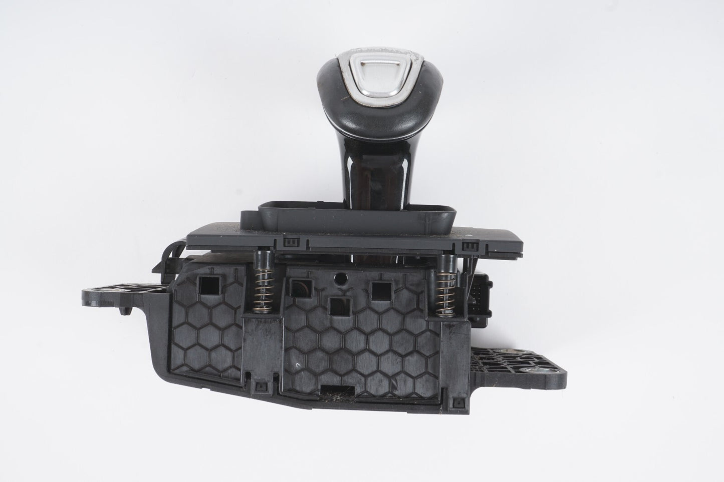 11-17 AUDI A8 A8L AUTOMATIC TRANSMISSION GEAR SHIFTER SELECTOR LEVER  OEM