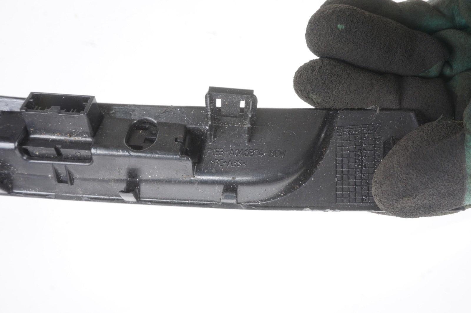 2015 - 2018 Ford Focus Right Passenger Dash SRS Indicator Genuine OEM
