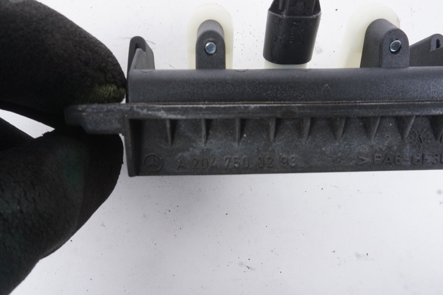 2008 - 2014 Mercedes-Benz C300 Rear Trunk Lid Release Handle Switch OEM