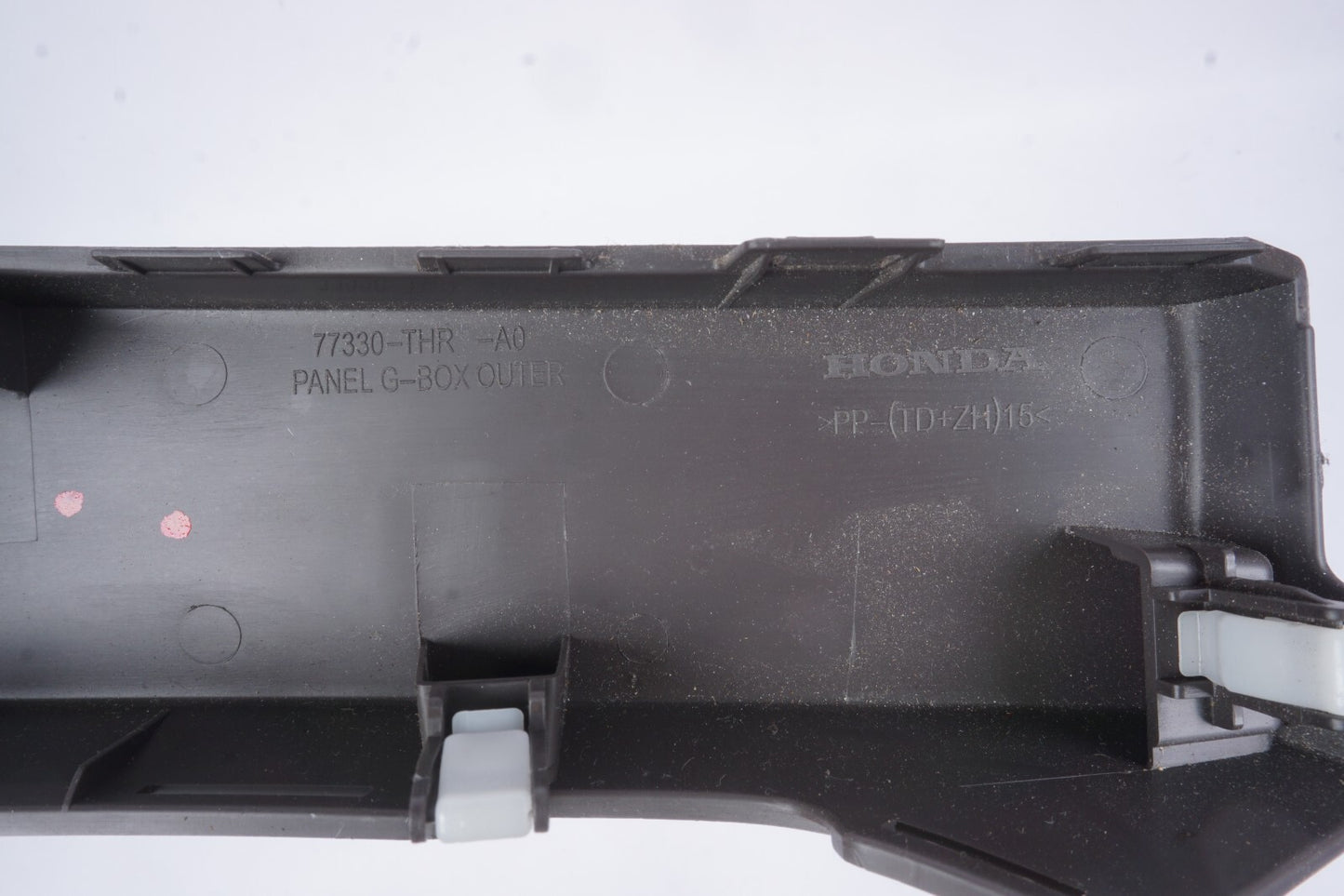 18 - 24 Honda Odyssey Front Right Glove Box Dash Outer Trim  OEM