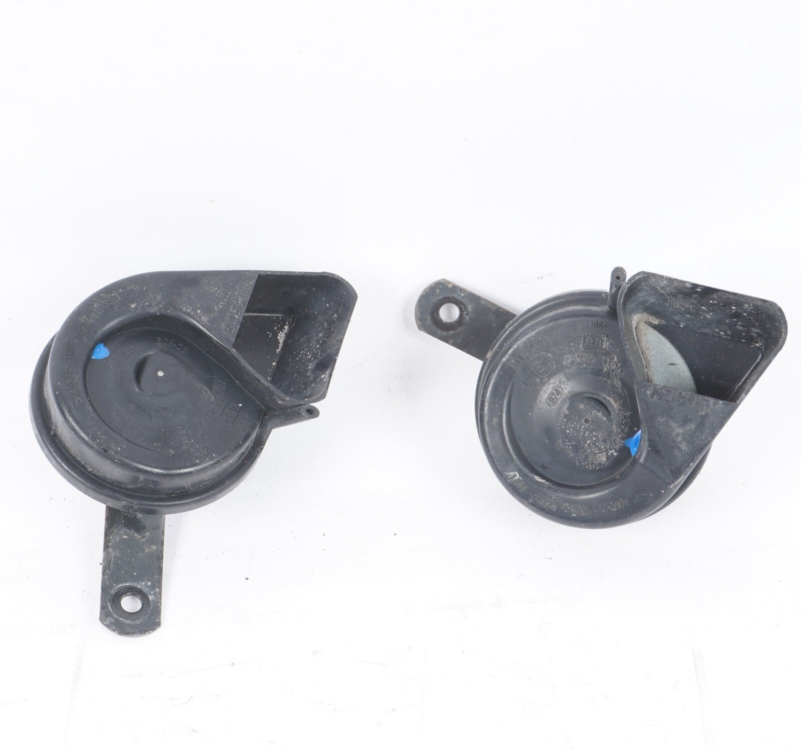 11 - 17 AUDI A8 A8L Horn Signal High & Low Bosch OEM