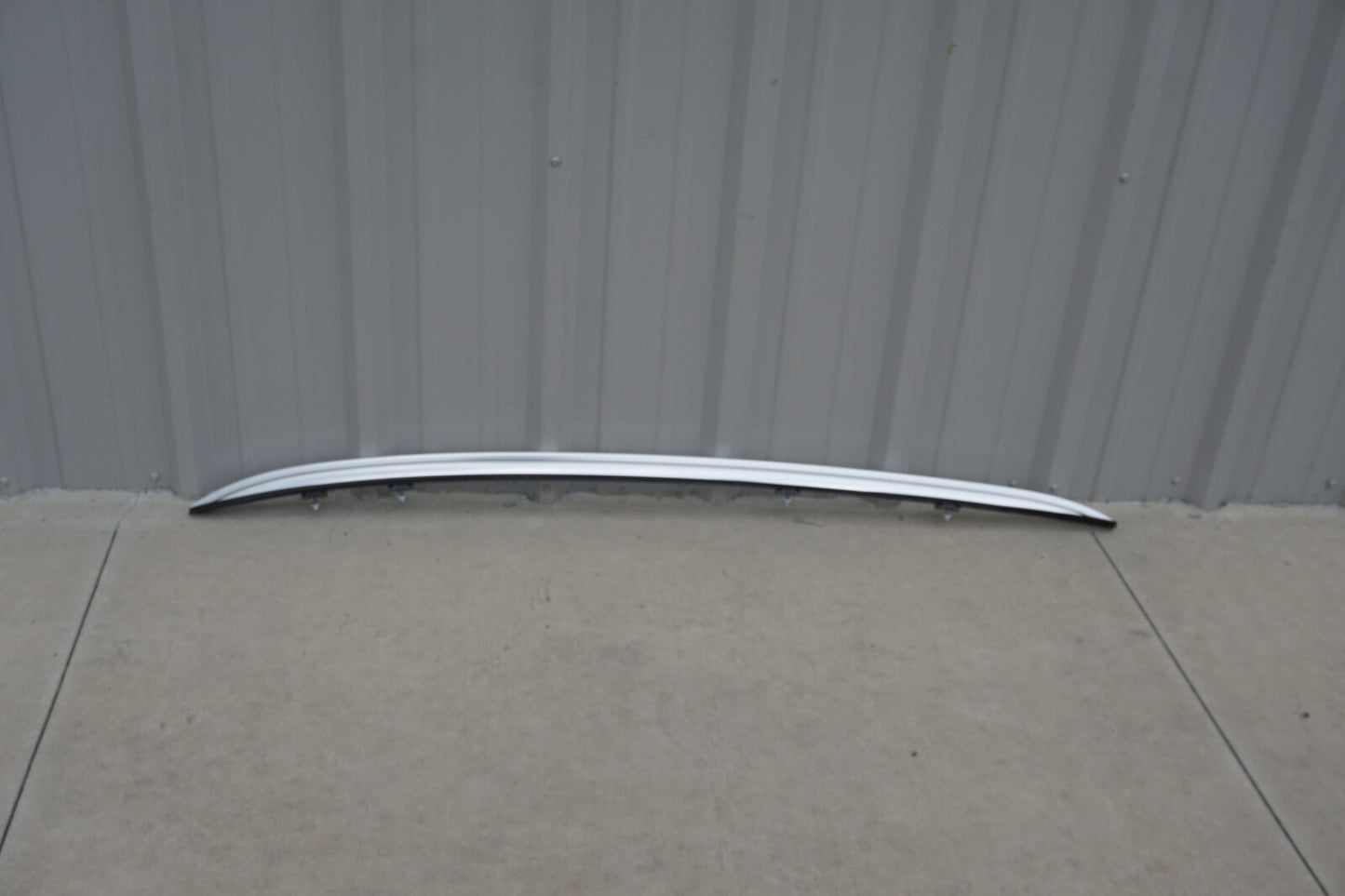 2015 - 2020 MERCEDES GLA250 X156 ROOF RIGHT RAIL RACK LUGGAGE CARRIER MOLDING