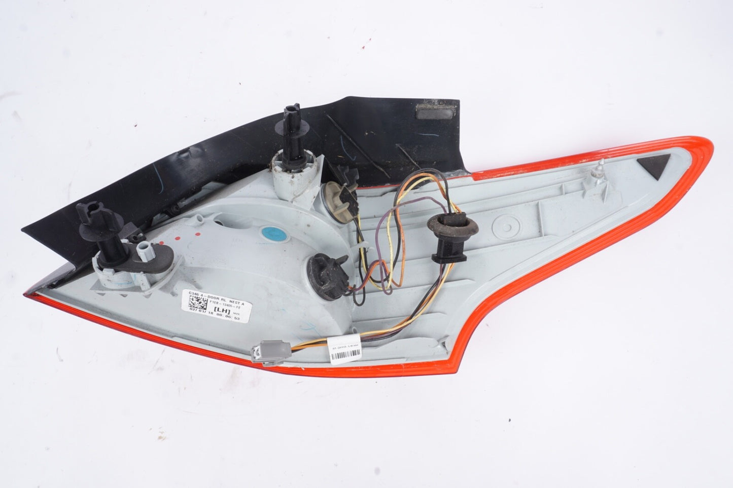 15-18 FORD FOCUS SEDAN LEFT DRIVER SIDE TAIL LIGHT LAMP OEM F1EB-13405-FE