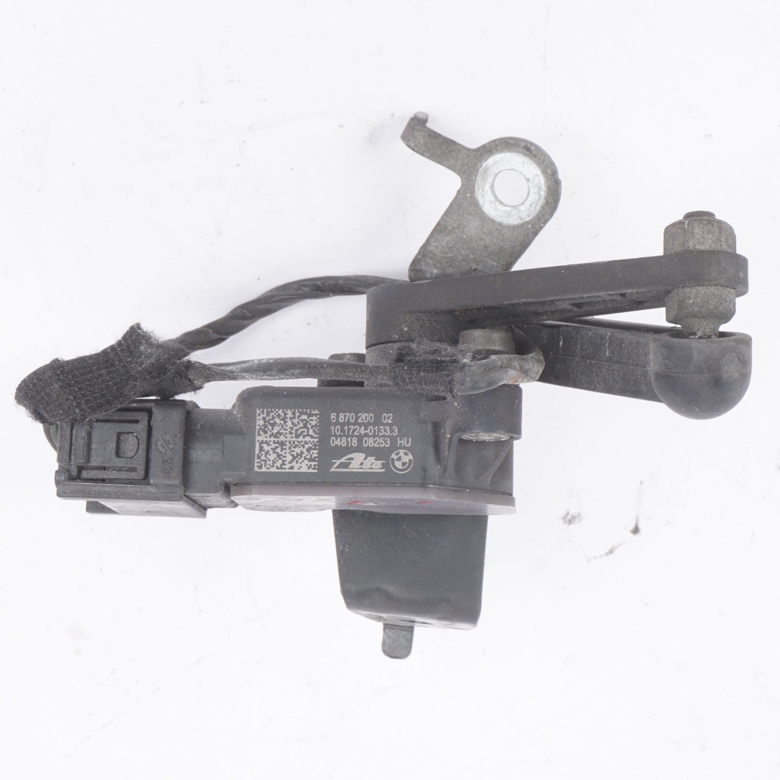 2018-2023 BMW X2 (F39) REAR SUSPENSION HEIGHT LEVEL SENSOR 6870200