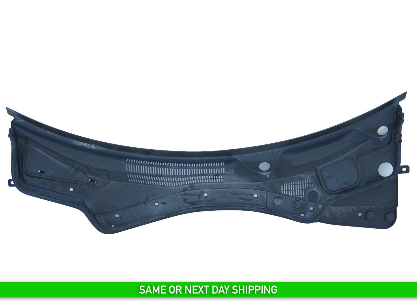 14 - 20 MASERATI QUATTROPORTE WINDSHIELD WIPER COWL COVER PANEL GRILLE  OEM
